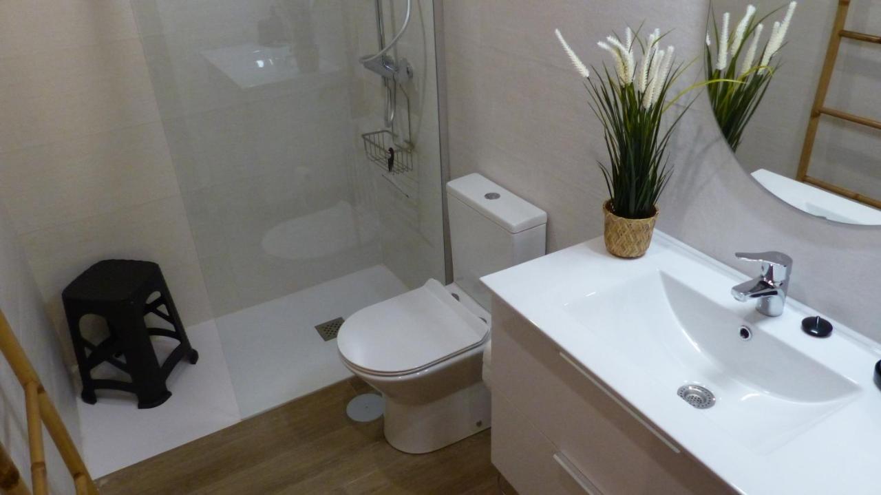Estudio Con Encanto En La Carihuela Torremolinos Ngoại thất bức ảnh